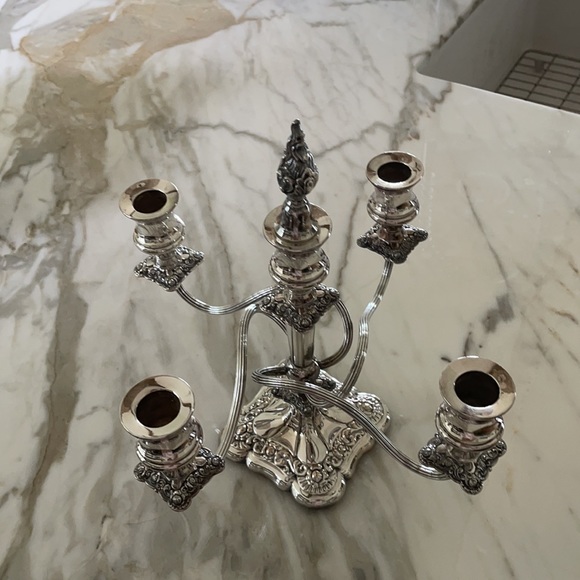 INTERNATIONAL SILVER CO CANDELABRA CIRCA 1960 - Picture 3 of 4